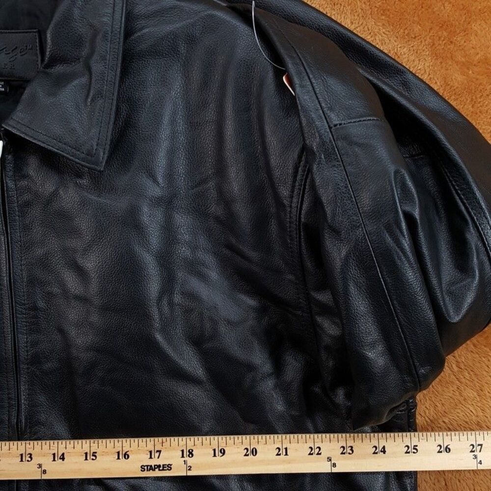 VINTAGE LEATHER Bomber Jacket Men XL Black Genuine Quilted Lined Zip Coat Macys - Picture 6 of 8